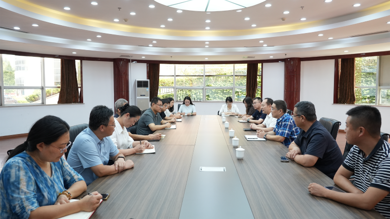 博山区领导走访慰问广大教师和教育工作者